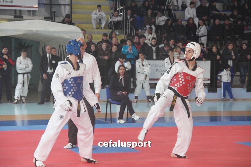 120212 Teakwondo 078_tn.jpg